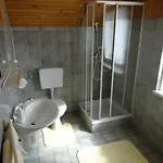 Rooms-apartment Renata 게스트하우스