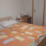 Rooms-apartment Renata 블레드