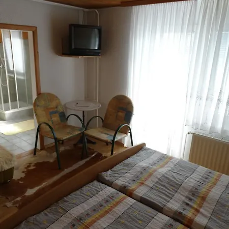 Rooms-apartment Renata 2* Bled
