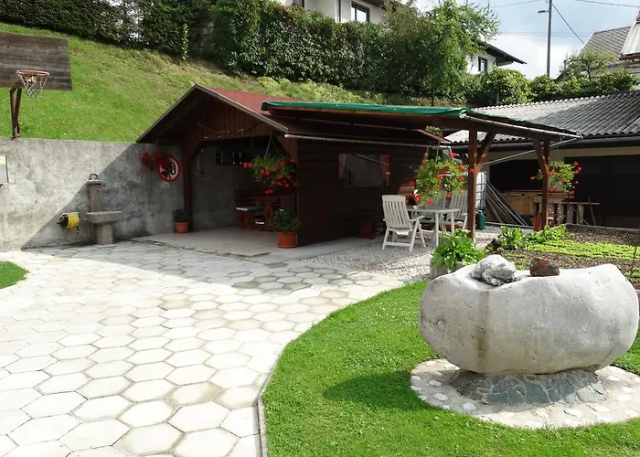 Guest house Rooms-apartment Renata